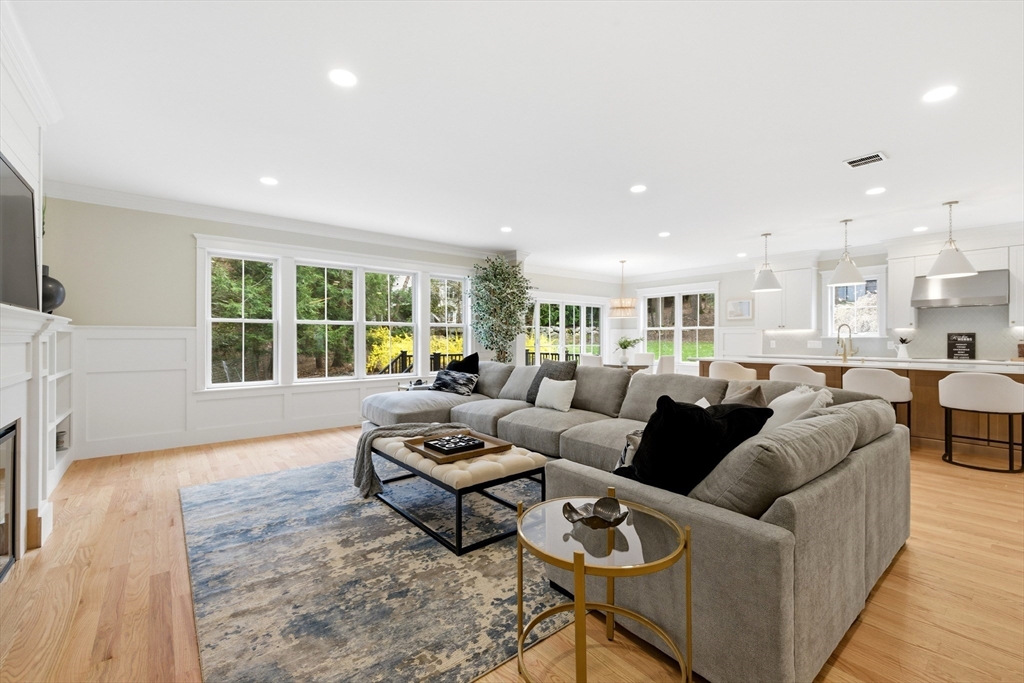167 Burlington Street Lexington, MA 02420 - Photo 10 of 35