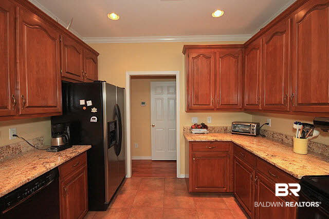 9526 Aspen Circle Daphne, AL 36527 - Photo 16 of 24 Kitchen View 1