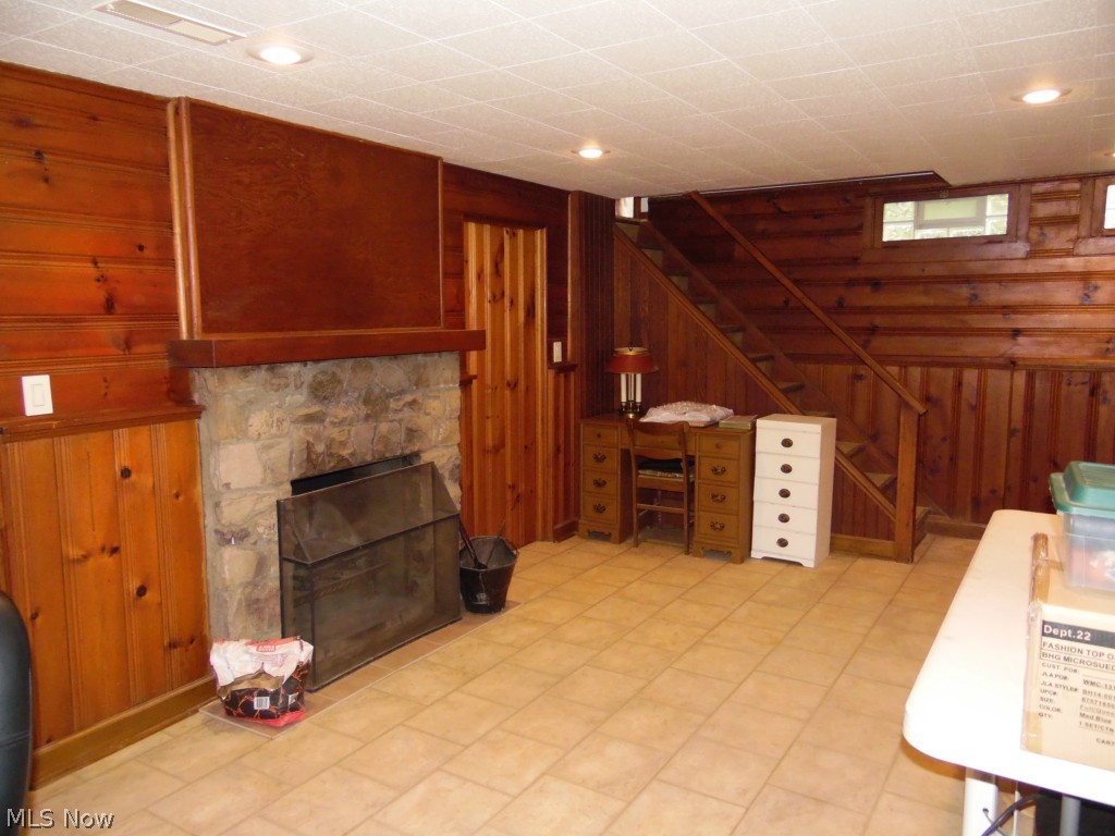 1127 Richmond Road Cleveland, OH 44124 - Photo 14 of 25 Gallery Image 14