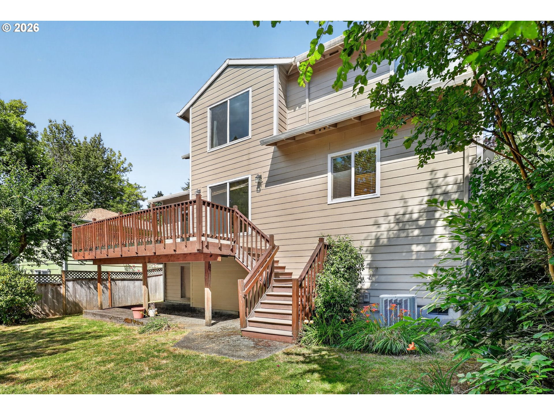 8311 Southwest 43rd Avenue Portland, OR 97219 - Photo 42 of 45