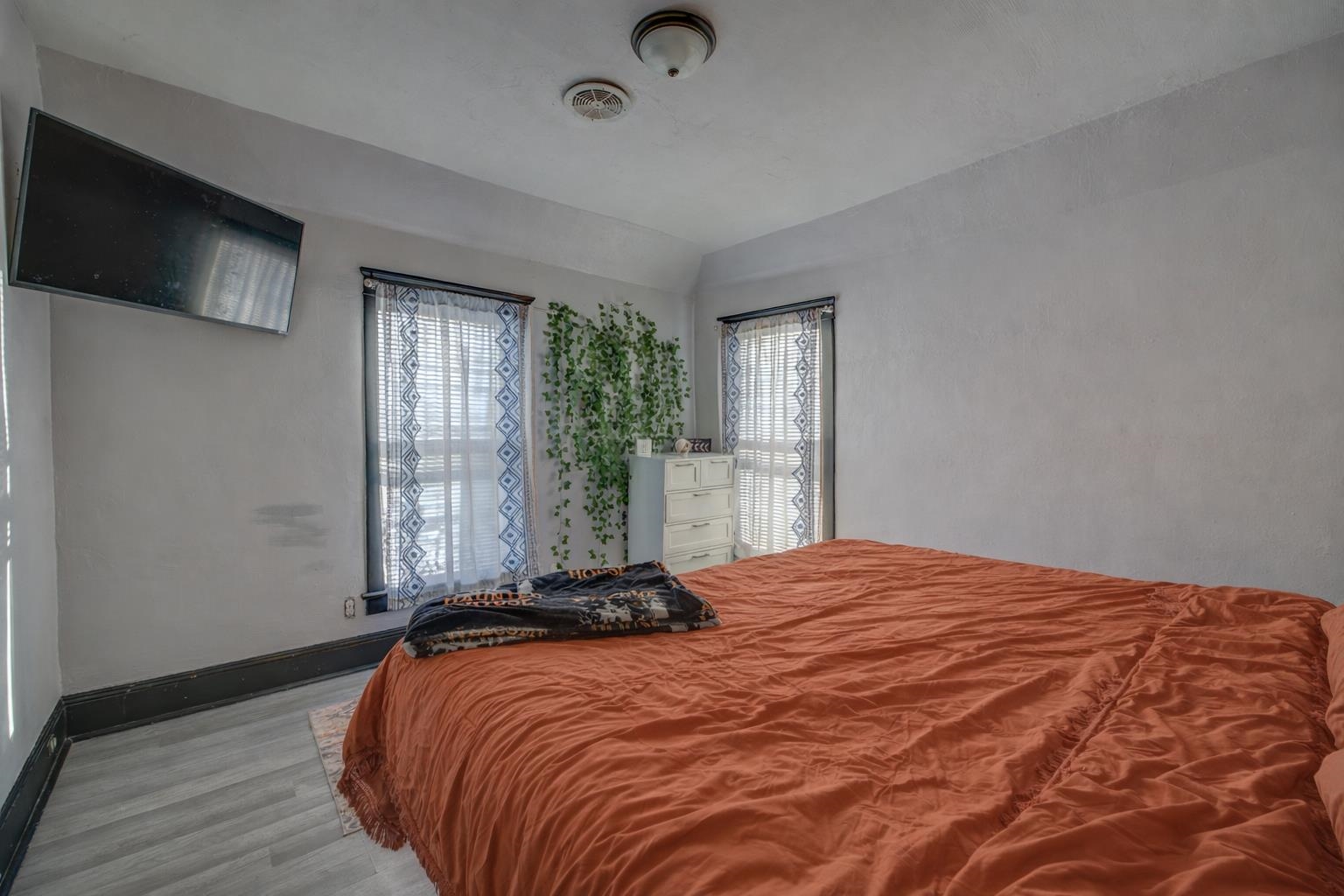 1617 Wisconsin Avenue Beloit, WI 53511 - Photo 8 of 14