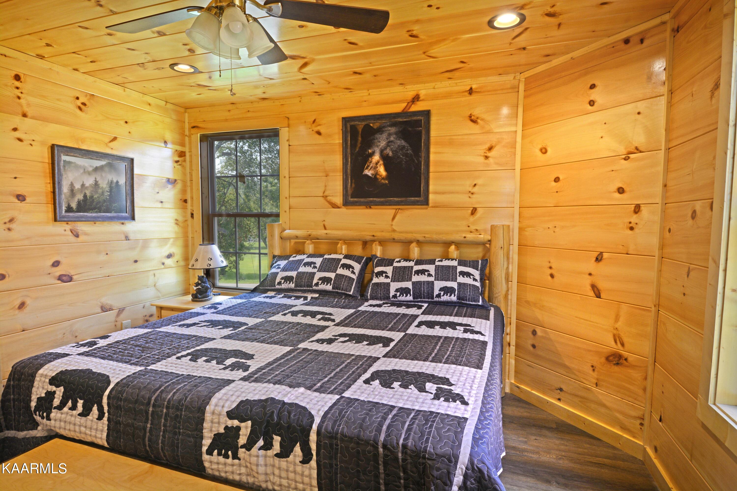 222 Caton Road Sevierville, TN 37862 - Photo 11 of 24 Bedroom