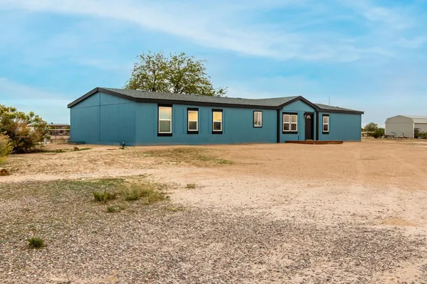 $1,750 | 19305 Black Rock Trail, Florence, AZ 85132