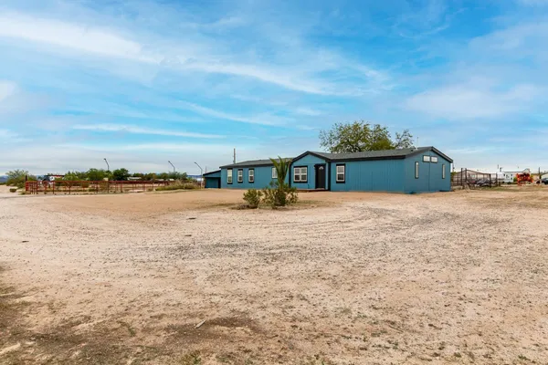 $1,750 | 19305 Black Rock Trail, Florence, AZ 85132