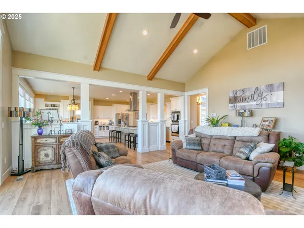 $1,495,000 | 70349 Lakeside Road, Pendleton, OR 97801