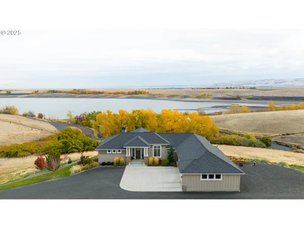 $1,495,000 | 70349 Lakeside Road, Pendleton, OR 97801