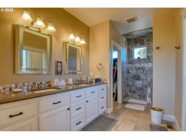 $1,495,000 | 70349 Lakeside Road, Pendleton, OR 97801