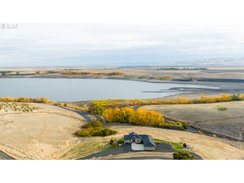 70349 Lakeside Road Pendleton, OR 97801 - Photo 3 of 48