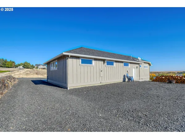 $1,495,000 | 70349 Lakeside Road, Pendleton, OR 97801