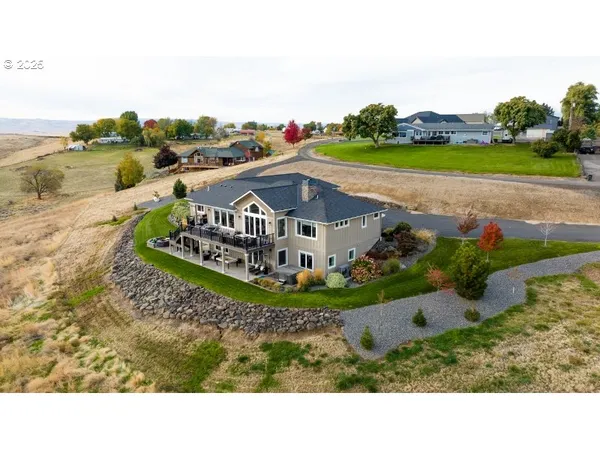 $1,495,000 | 70349 Lakeside Road, Pendleton, OR 97801