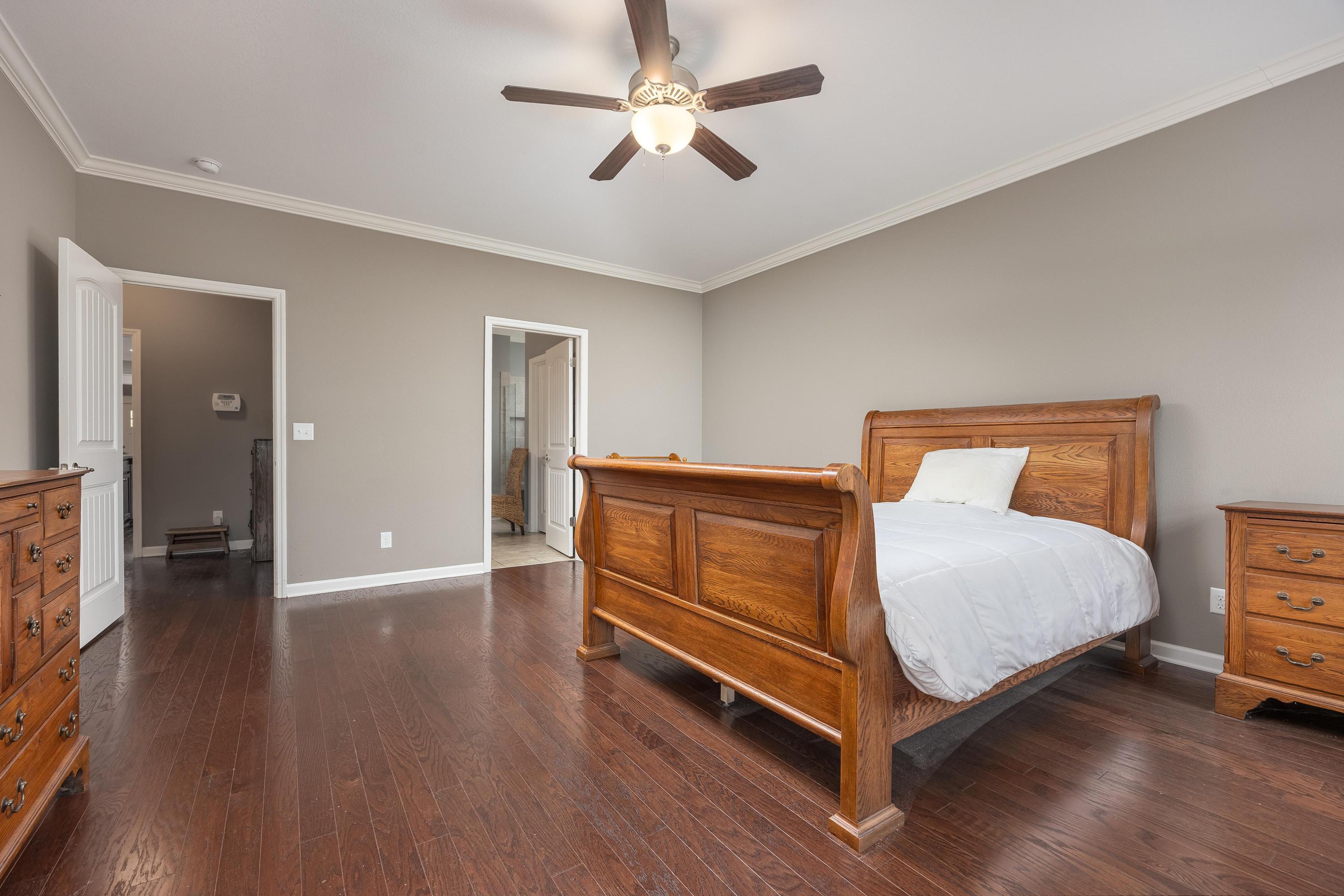 2479 Inverness Drive Northwest Cleveland, TN 37312 - Photo 12 of 28 2025_04_April_2479_Inverness_Dr_NW_0027
