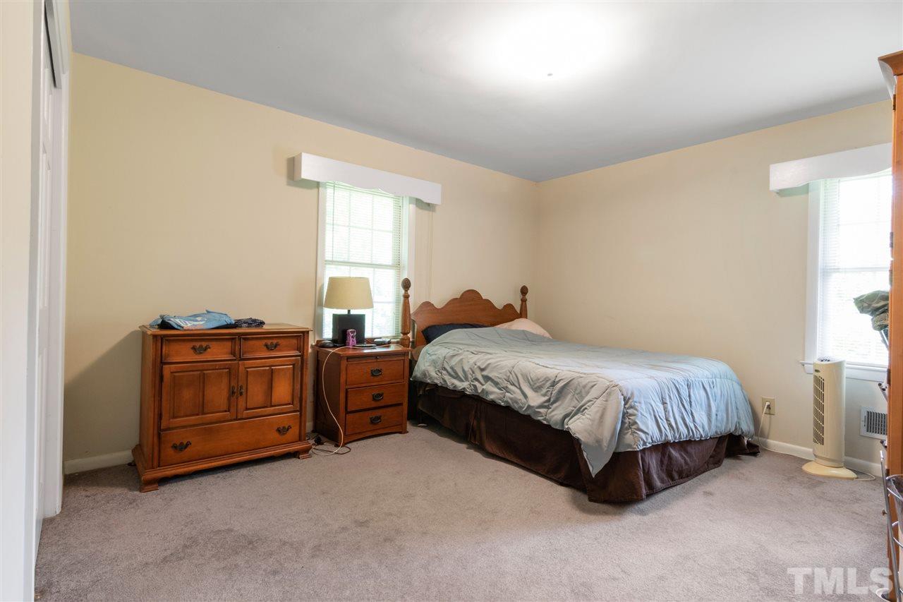 3818 Durham Road Raleigh, NC 27614 - Photo 12 of 18