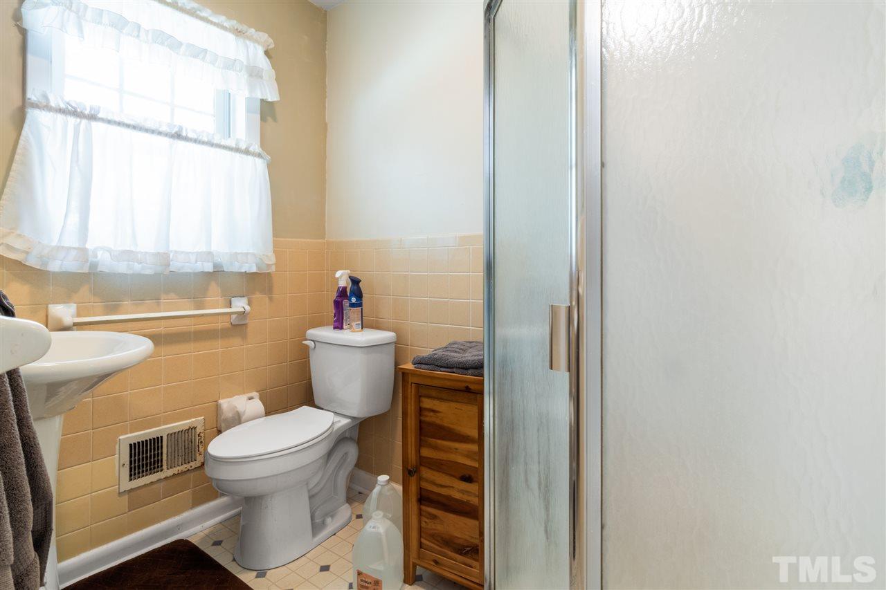 3818 Durham Road Raleigh, NC 27614 - Photo 15 of 18