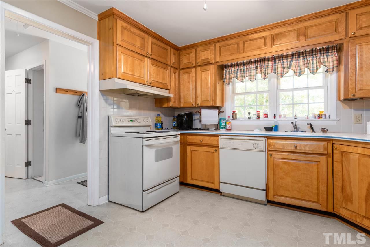 3818 Durham Road Raleigh, NC 27614 - Photo 9 of 18