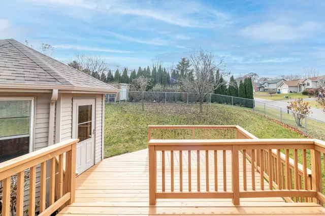 $329,900 | 502 Gumtree Street East, St. Joseph, MN 56374