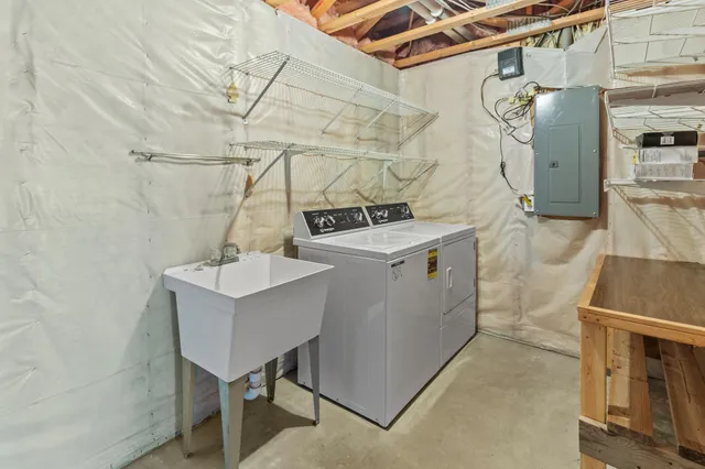 $319,000 | 502 Gumtree Street East, St. Joseph, MN 56374