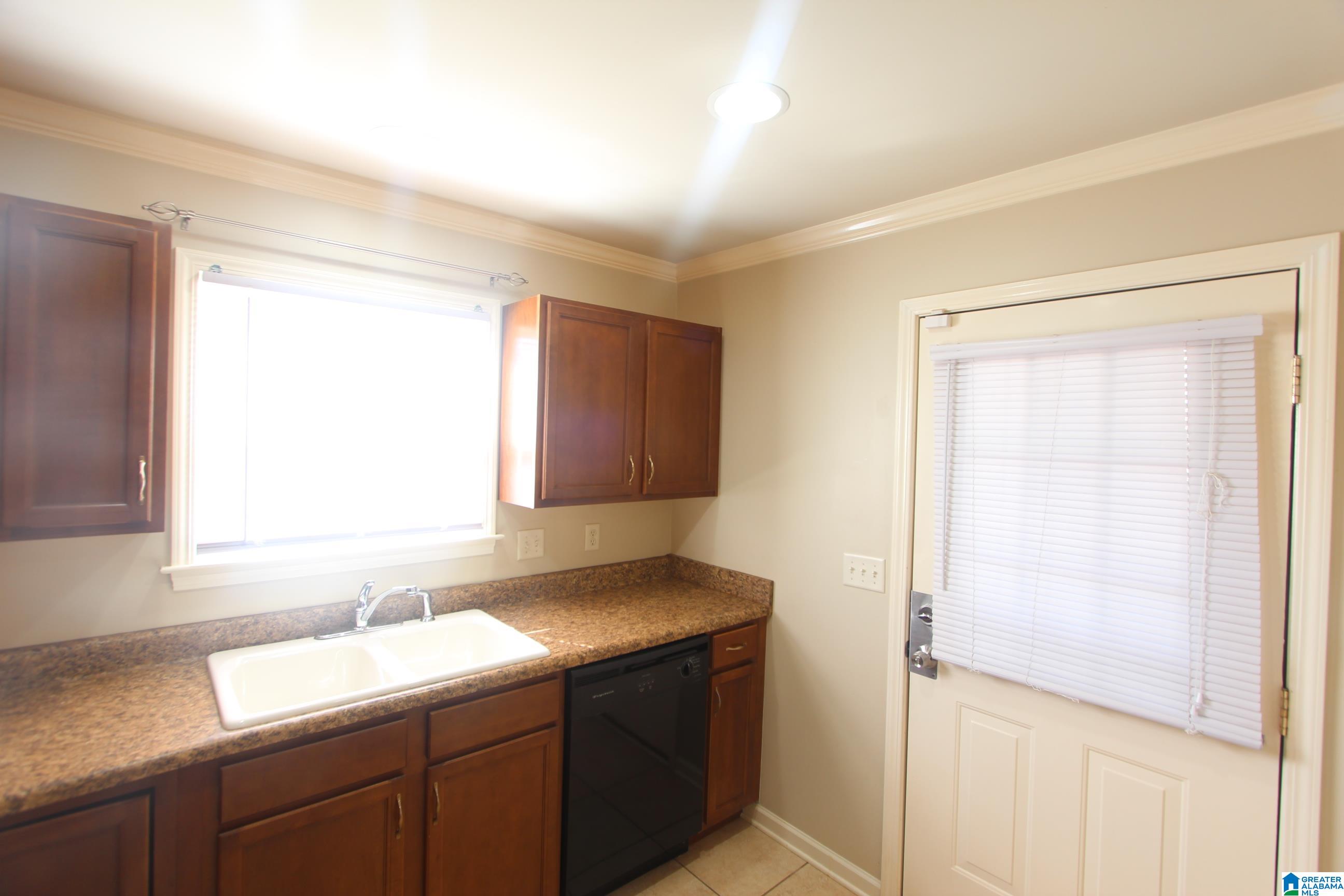 1300 Southwest 17th Way Birmingham, AL 35211 - Photo 13 of 25