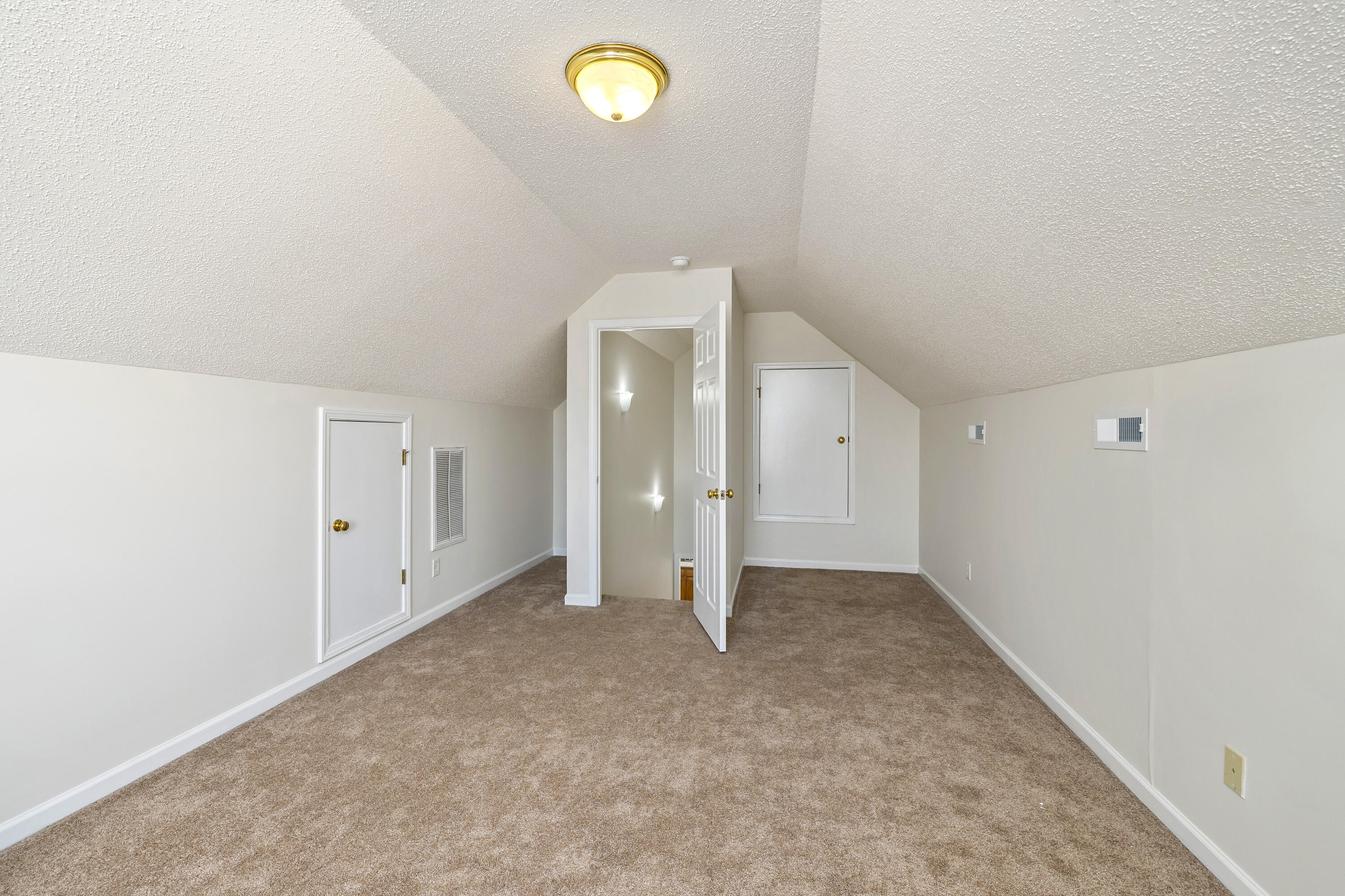 2174 Balclutha Lane Sumter, SC 29153 - Photo 12 of 37 19