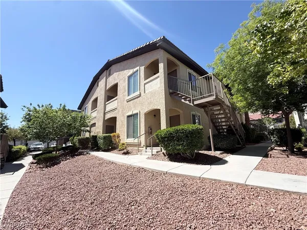 $1,435 | 3320 Cactus Shadow Street, Unit 203, Las Vegas, NV 89129