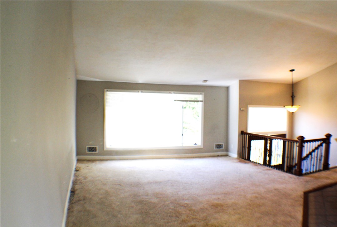 975 Fish Hill Road Coventry, RI 02816 - Photo 7 of 14