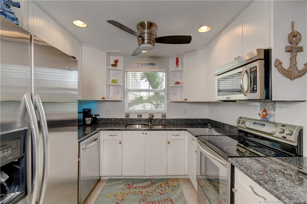 3541 Northeast Ocean Boulevard, Unit 19 Stuart, FL 34996 - Photo 17 of 52