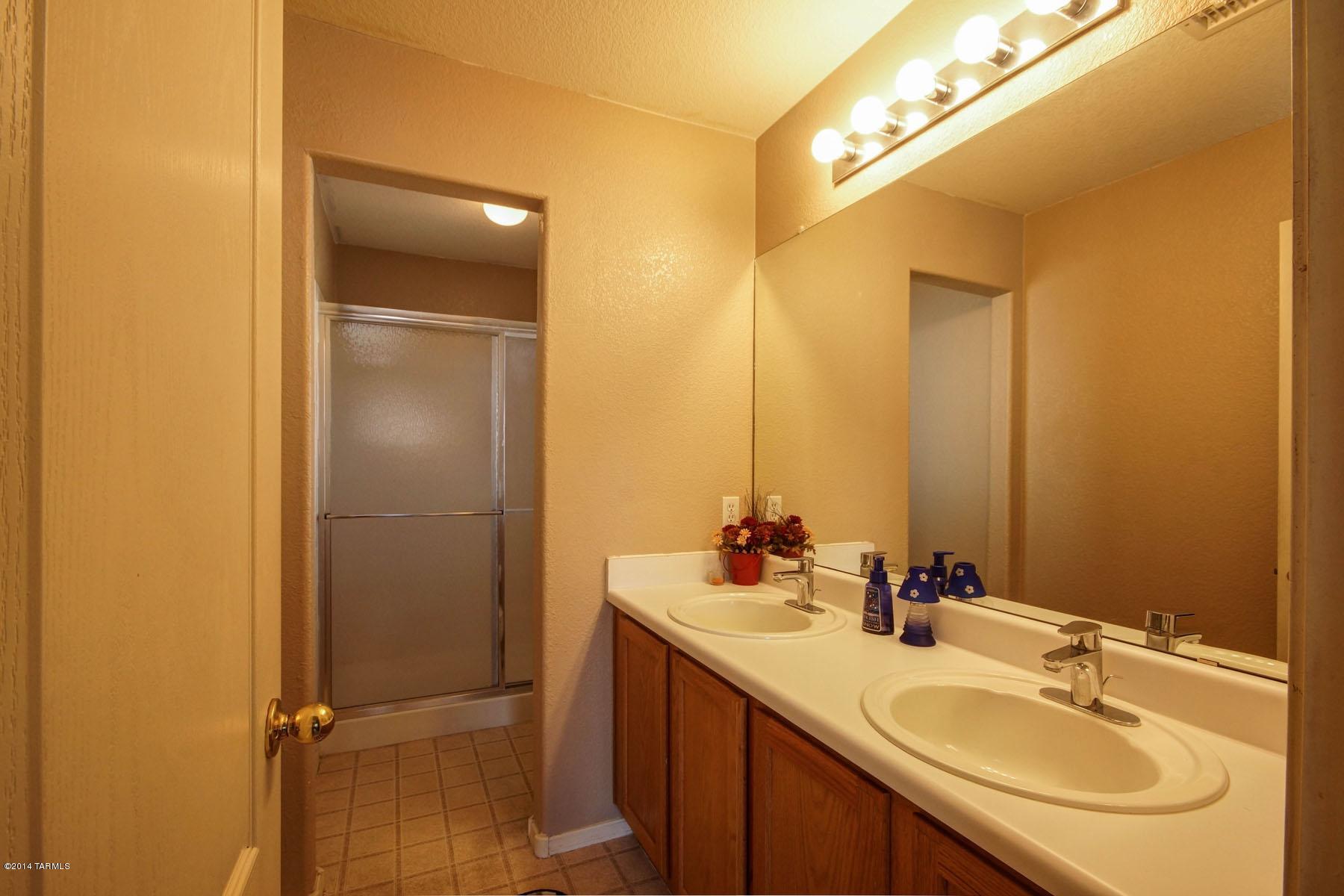 7754 West Rising Moon Way Tucson, AZ 85743 - Photo 10 of 22 Gallery Image 10