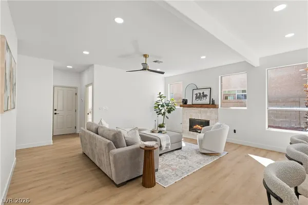 $799,998 | 197 Reed Lane, Henderson, NV 89074