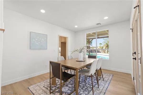 $799,998 | 197 Reed Lane, Henderson, NV 89074