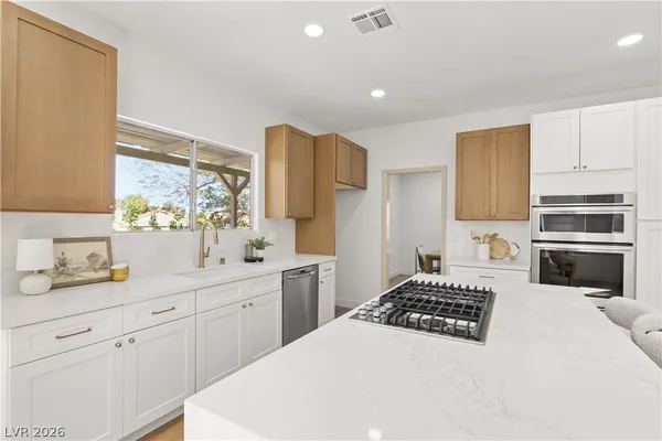 $799,998 | 197 Reed Lane, Henderson, NV 89074