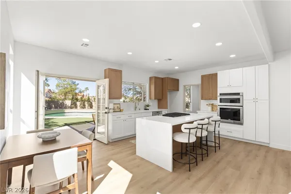 $799,998 | 197 Reed Lane, Henderson, NV 89074