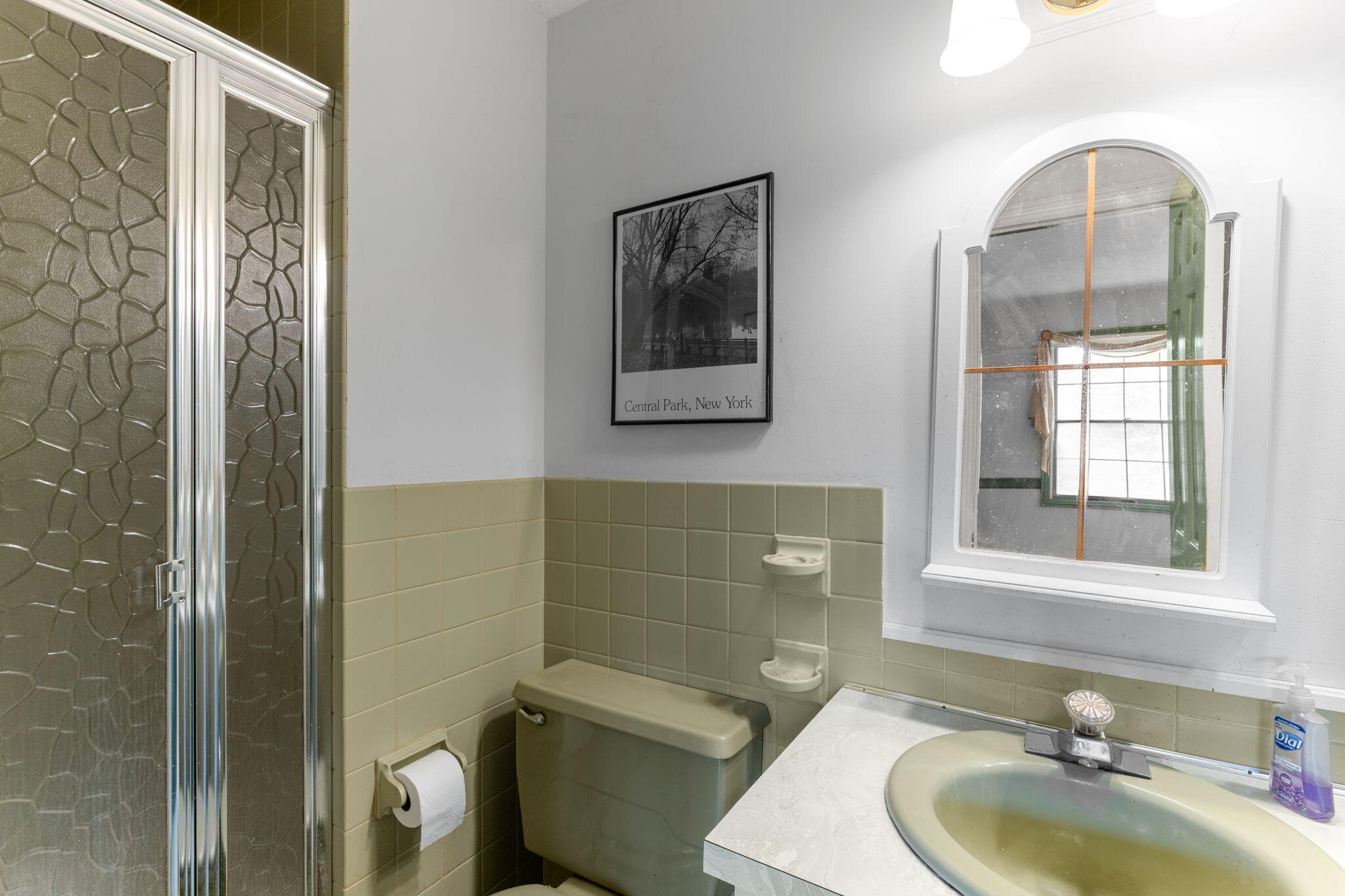 46 Chippingstone Road Chatham, MA 02633 - Photo 17 of 35 a bathroom with a sink mirror and toilet