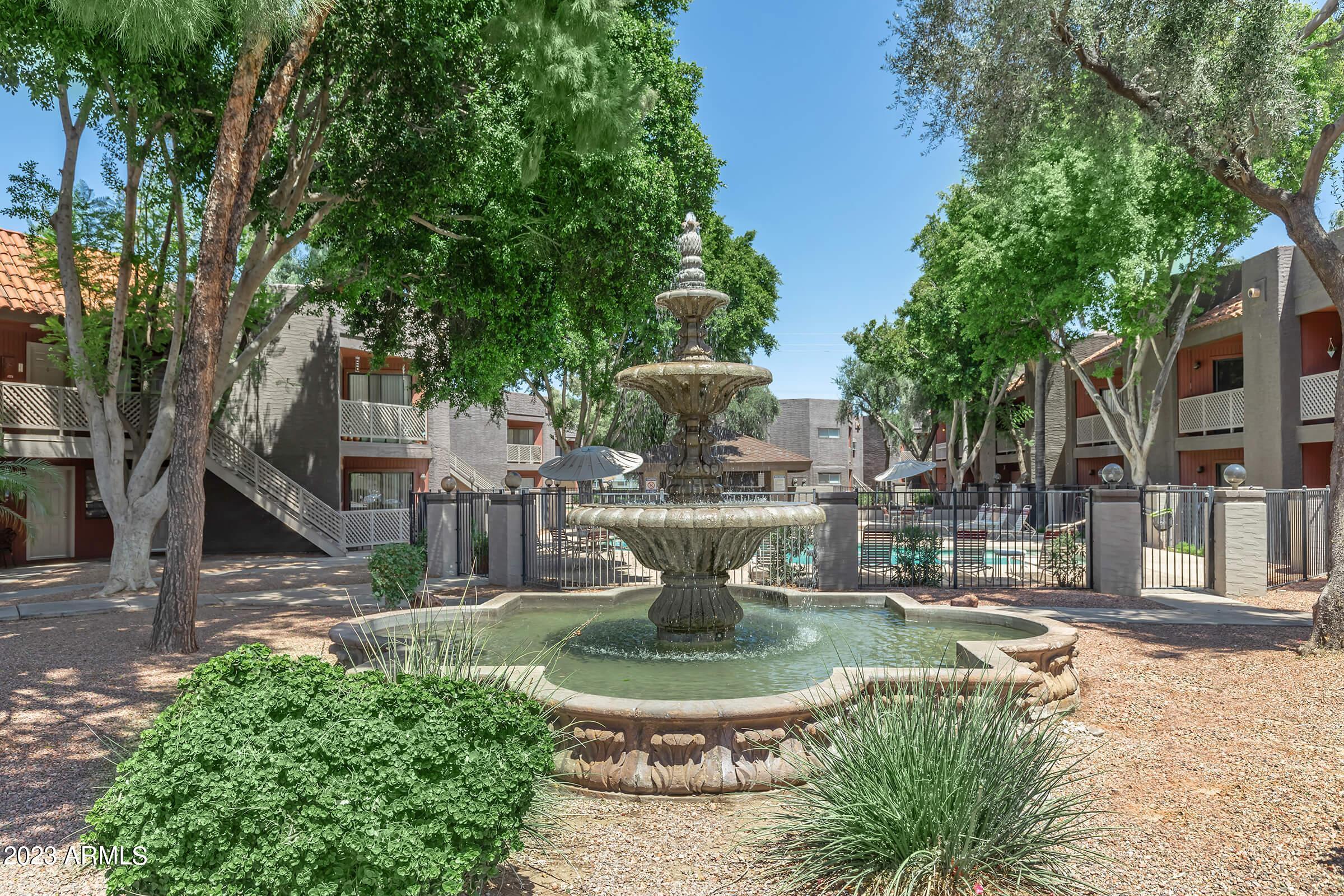 6445 South Maple Avenue, Unit 1 Tempe, AZ 85283 - Photo 2 of 18 Property