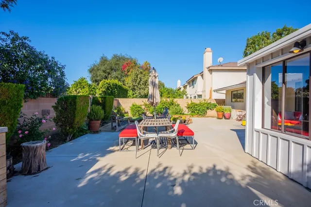 $1,049,000 | 6563 Bianca Avenue, Van Nuys, CA 91406