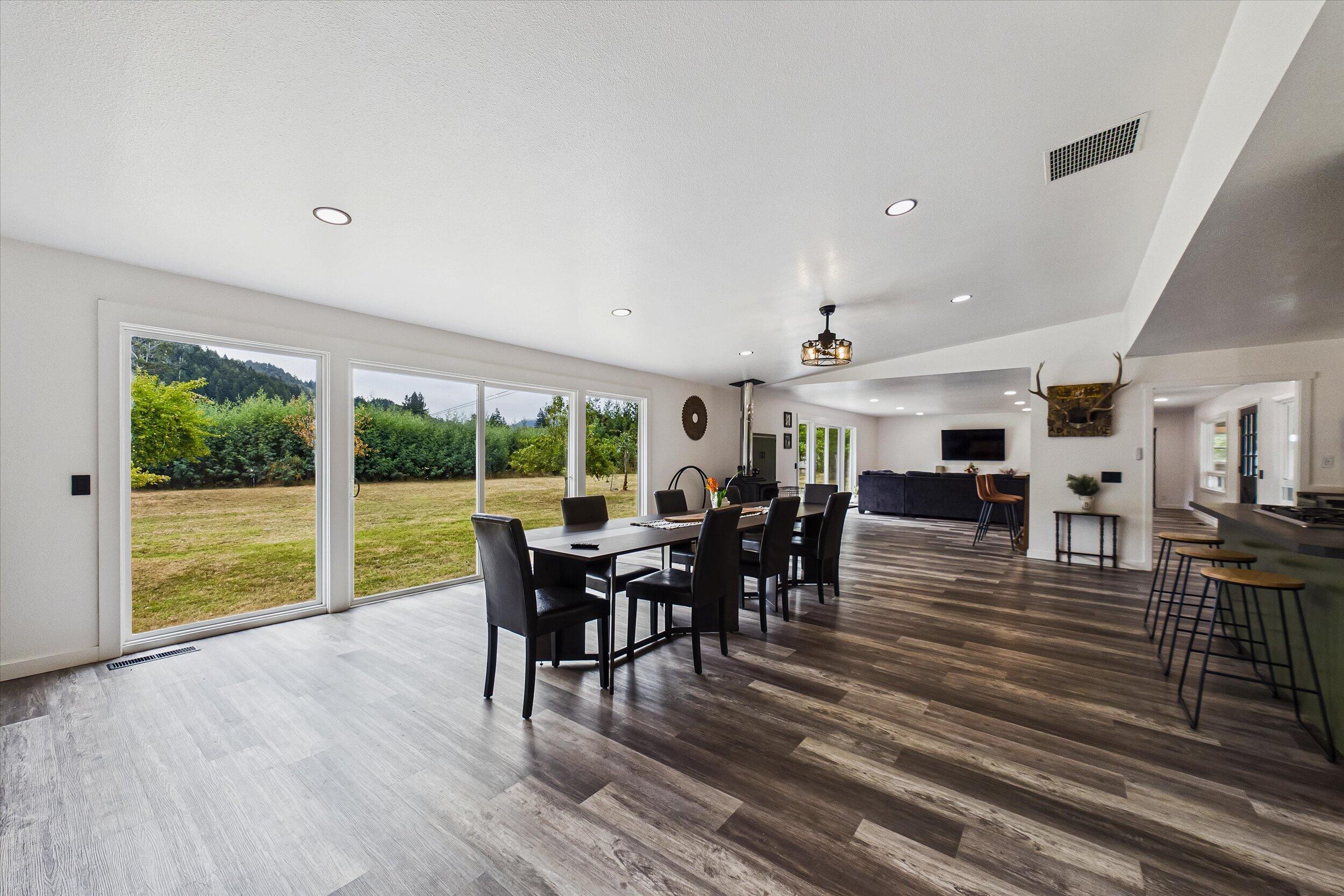 55 Eel Point Road Rio Dell, CA 95562 - Photo 17 of 59 Gallery Image 17