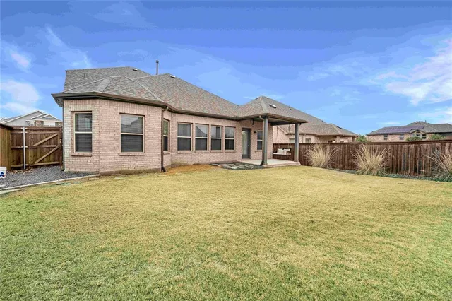 $2,800 | 908 Cobalt Drive, Celina, TX 75009