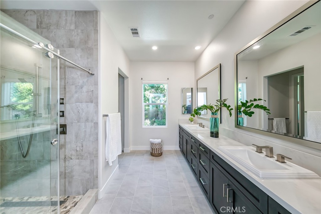 66 Bolide Irvine, CA 92618 - Photo 23 of 59