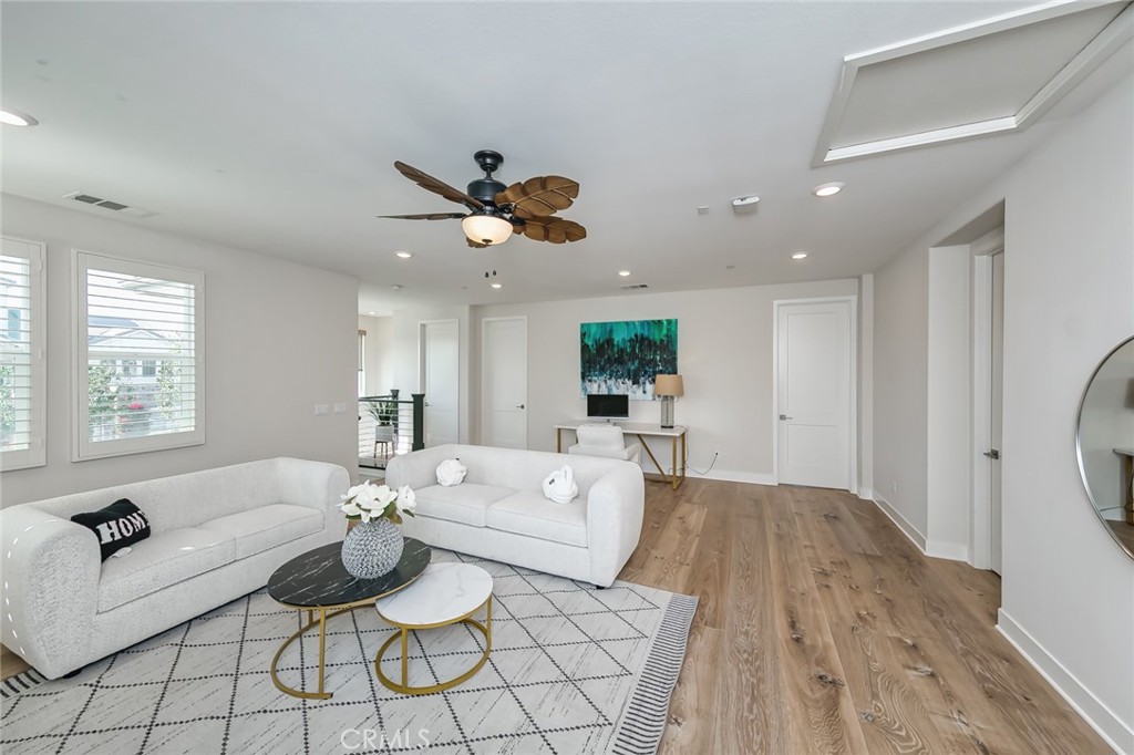 66 Bolide Irvine, CA 92618 - Photo 31 of 59