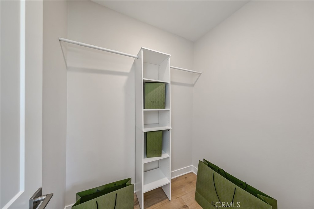 66 Bolide Irvine, CA 92618 - Photo 38 of 59