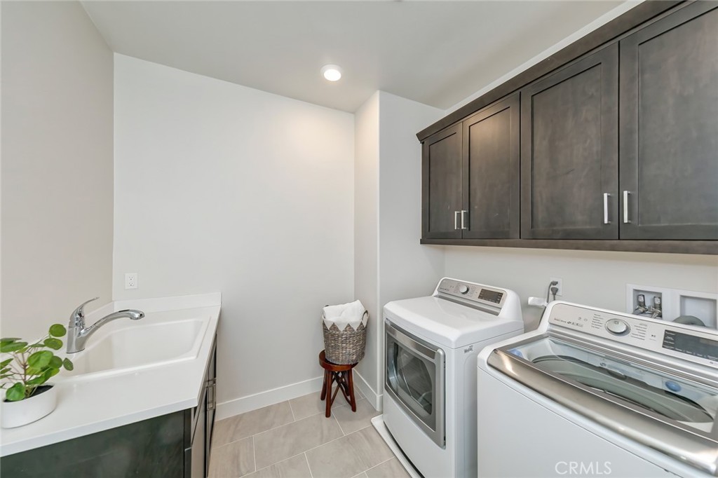 66 Bolide Irvine, CA 92618 - Photo 49 of 59