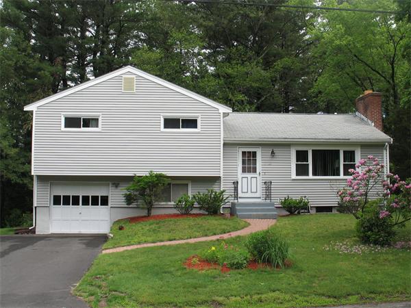 28 Red Barn Road Wayland, MA 01778 - Photo 1 of 15