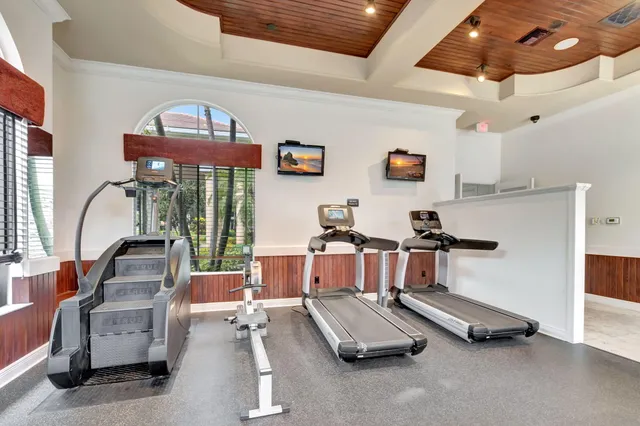 $5,500 | 3553 Collonade Drive, Wellington, FL 33449