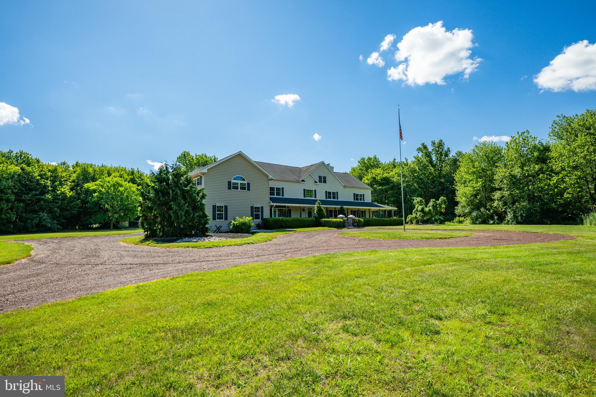 715 Bucks Road Perkasie, PA 18944 - Photo 5 of 55 Fantastic Curb Appeal