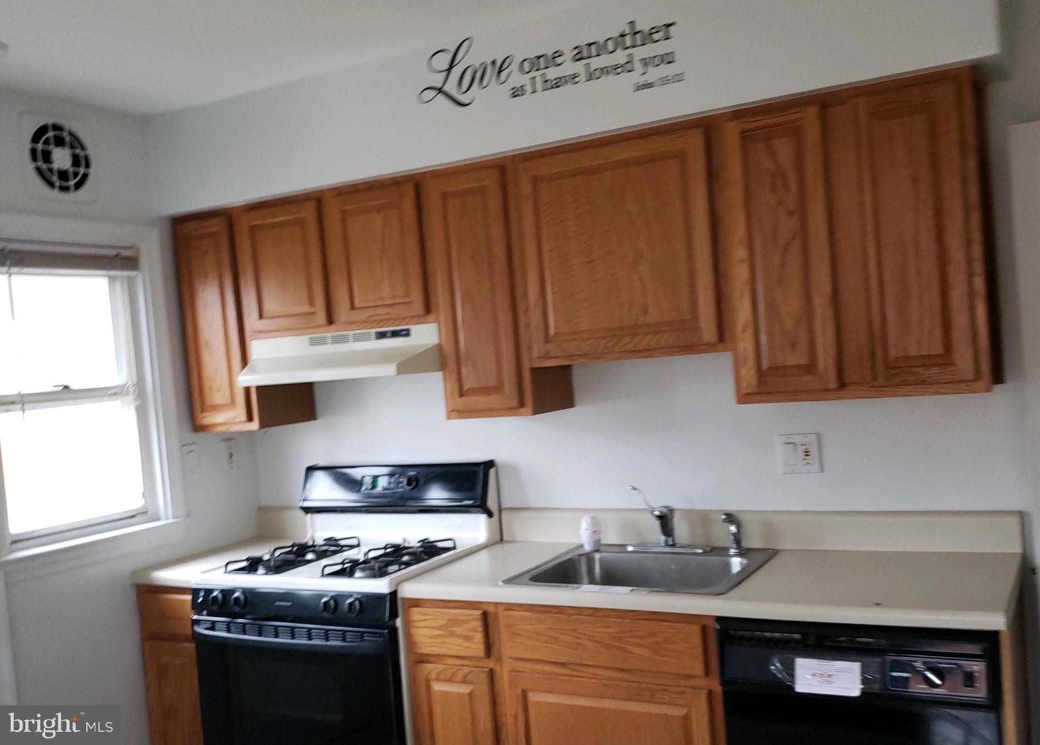 431 Grovethorn Road Baltimore, MD 21220 - Photo 7 of 15