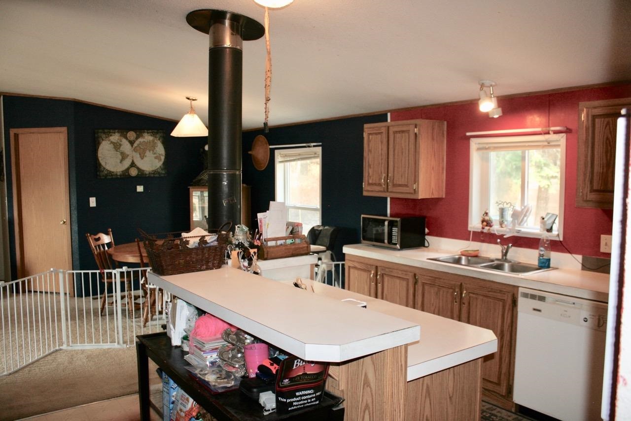 5220 Stanton Road Deer Park, WA 99006 - Photo 4 of 32 Gallery Image 4