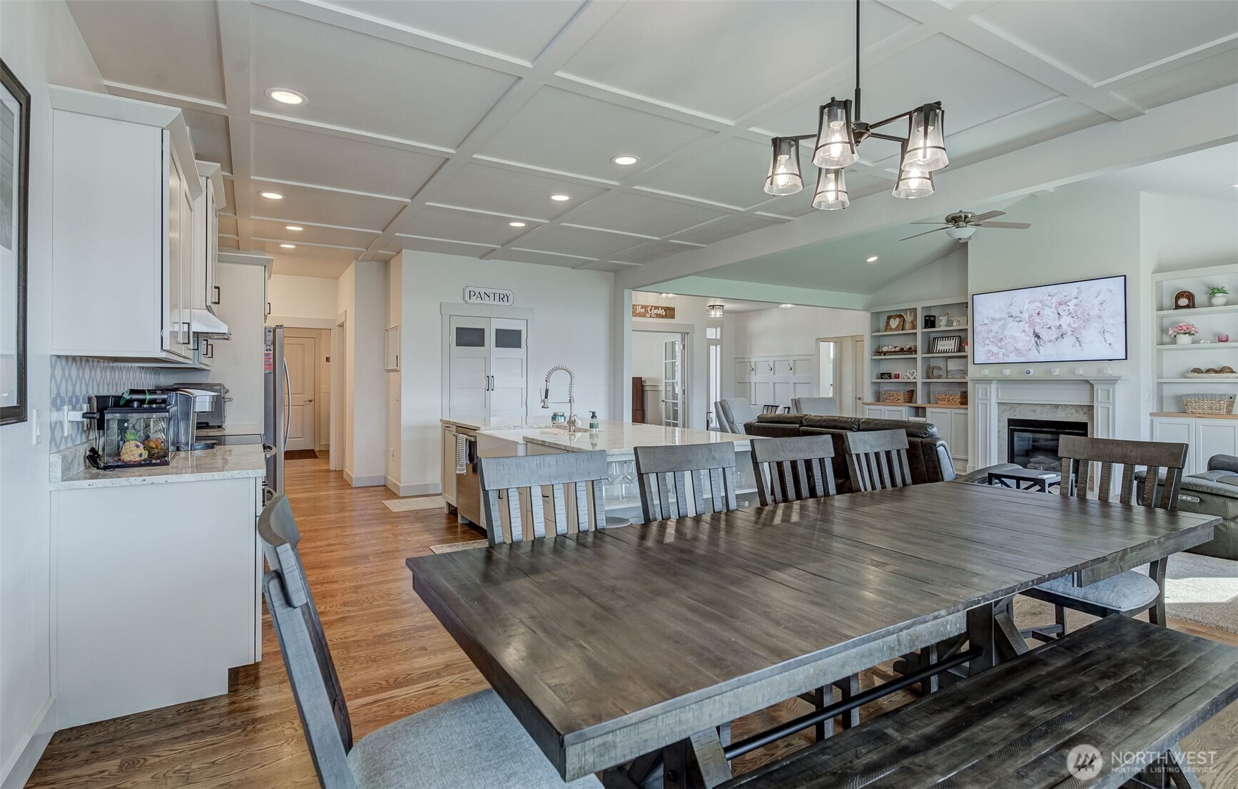826 Autumn Crest Drive Wenatchee, WA 98801 - Photo 11 of 38 a view of a dining room with furniture