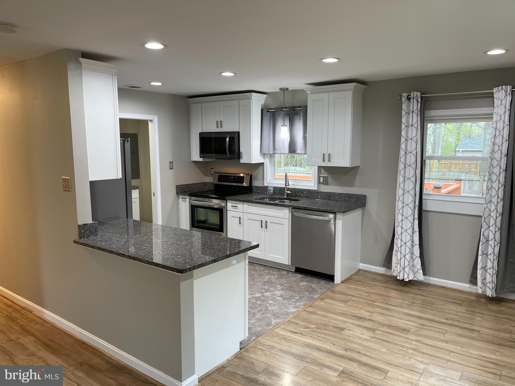 11 Ridge Road Stafford, VA 22556 - Photo 6 of 25 Gallery Image 6