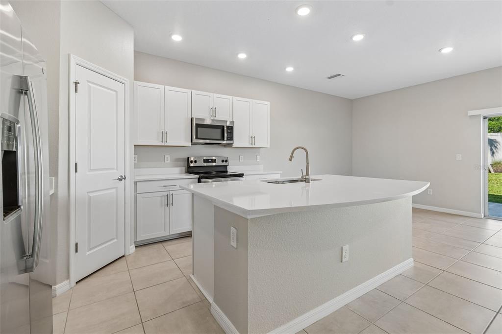2470 Paravane Way Wesley Chapel, FL 33543 - Photo 13 of 47