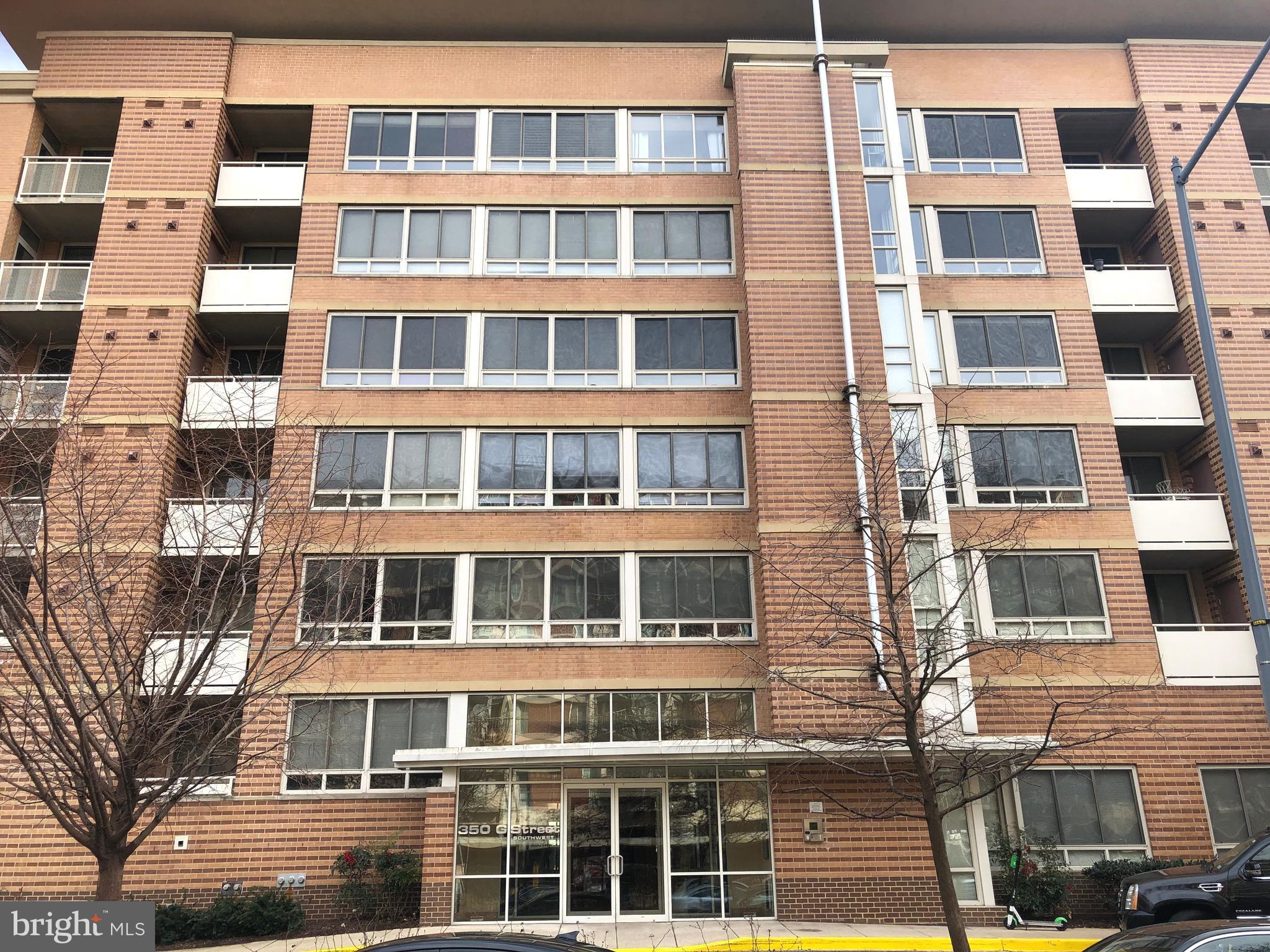 350 G Street Southwest, Unit N604 Washington, DC 20024 - Photo 2 of 17