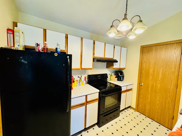 $1,500 | 531 Leah Lane, Unit 3C, Woodstock, IL 60098