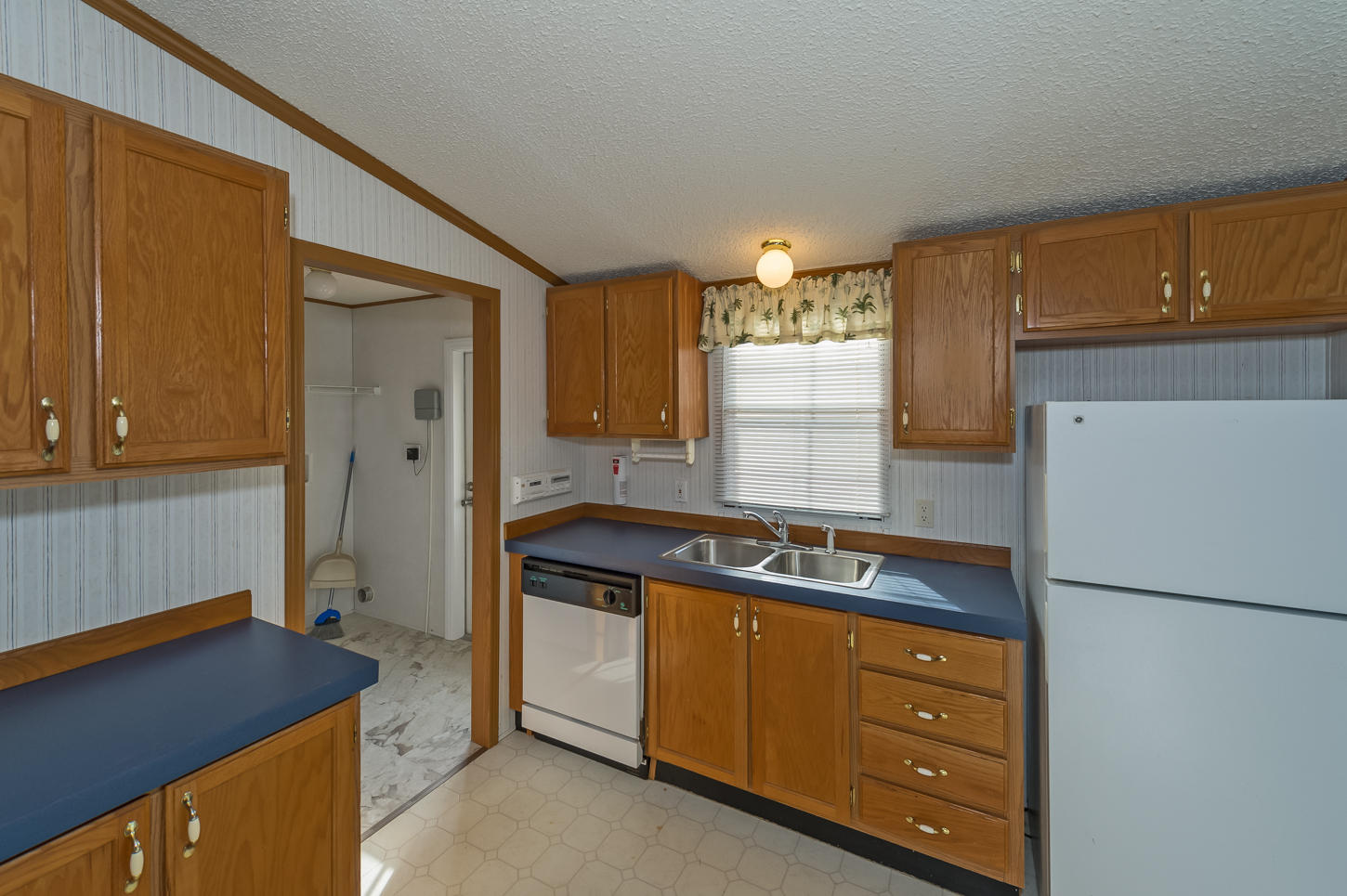 7628 Hunters Ridge Way Knoxville, TN 37914 - Photo 10 of 23 DSC_5775-Edit